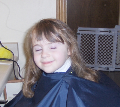 Zoe's hair cut Feb. 24 2007